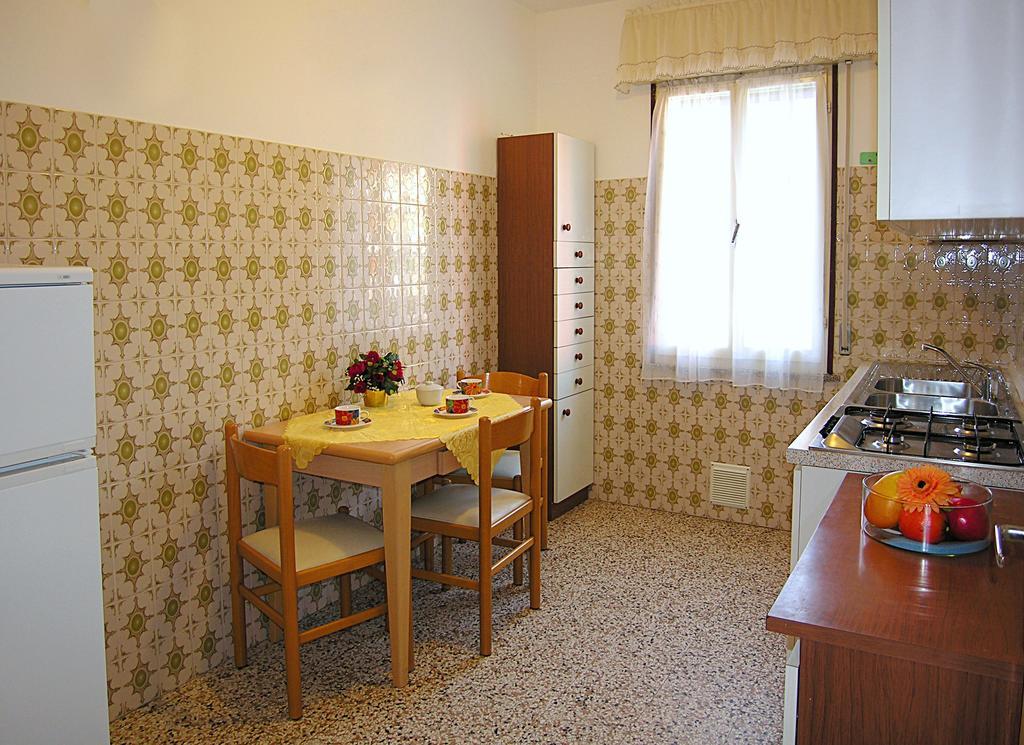 Appartamenti Dora Bibione Bagian luar foto